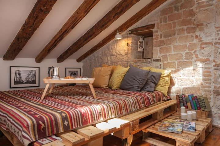 Vintage Apartment Rovinj Old Town 외부 사진
